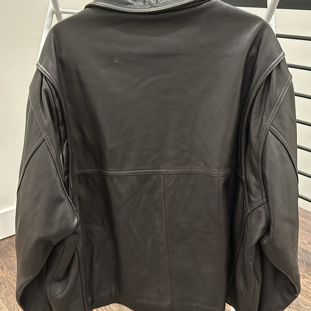 Men’s leather bomber jacket vintage in EUC! - Picture 3 of 4